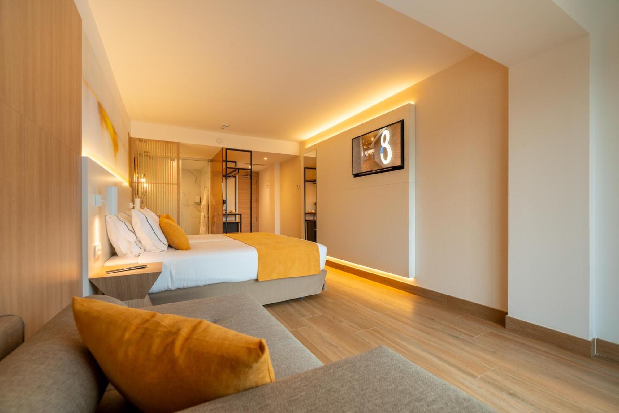 L'Azure Hotel 4* Sup Lloret de Mar Pokoj fotografie